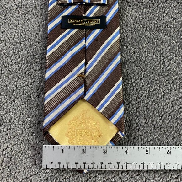 Lot of 7 Donald Trump Signature Collection Ties Necktie Tie Silk - Picture 11 of 15